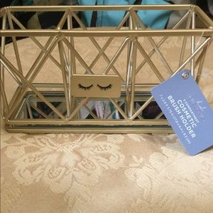 Cosmetic brush holder